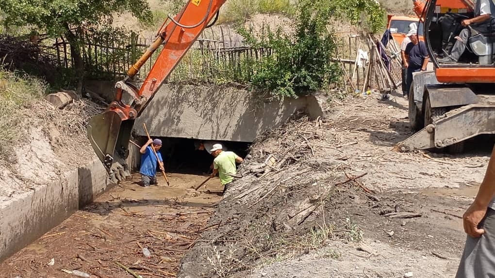 В Ноокатском районе возобновили подачу поливной воды после схода селей