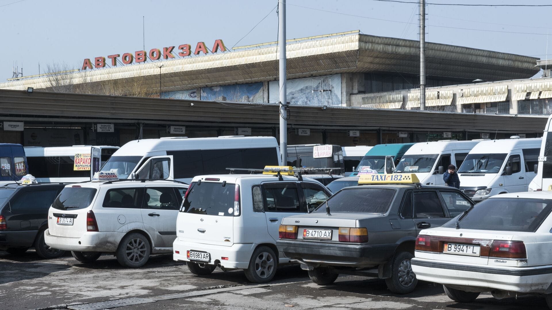 Ни туалетов, ни столовых – депутат возмутился условиями на новом месте вместо Западного вокзала