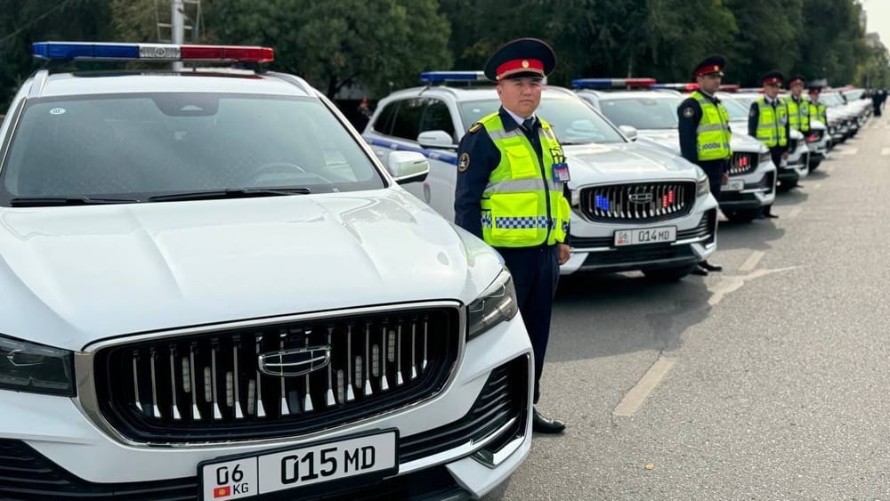 Милиционерам Ошской области передали 25 новых автомобилей изображение публикации