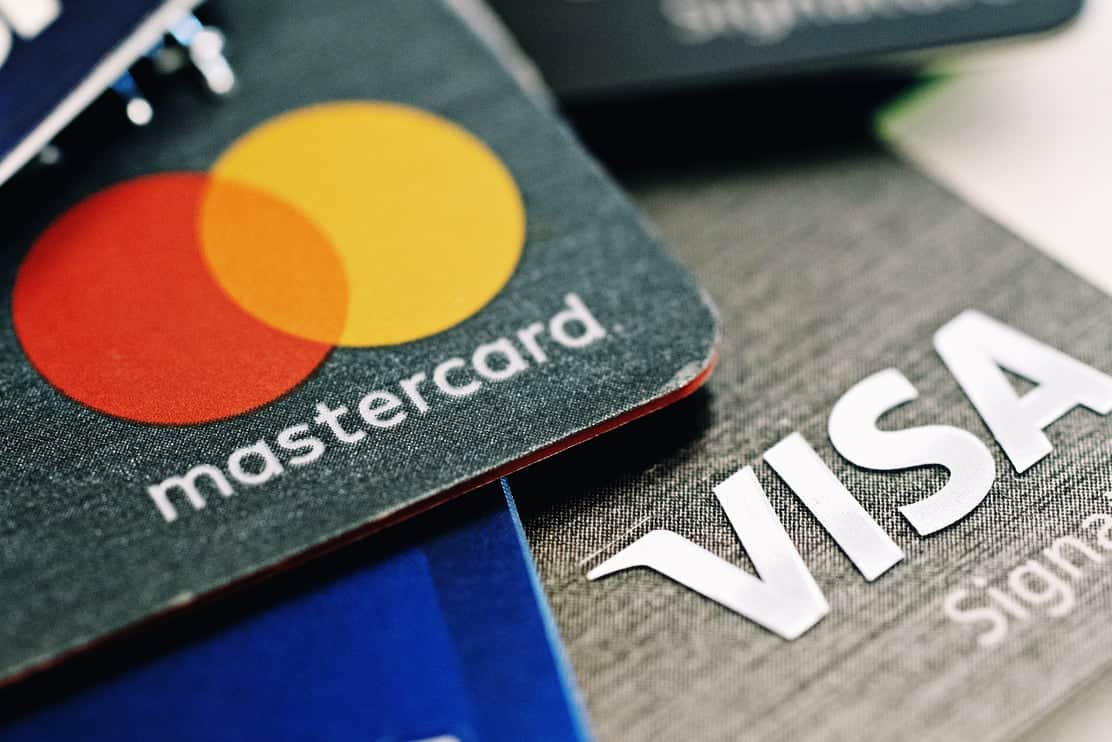 Кыргызстан увеличил на 40% выпуск карт Visa и Mastercard на фоне спроса среди россиян — это самый высокий показатель в ЦА изображение публикации